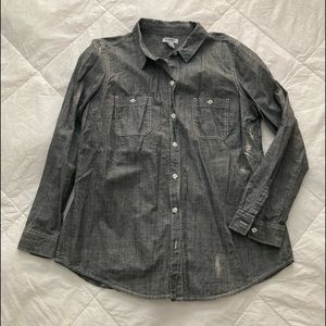 Old Navy, Women’s long sleeve, Gray button down shirt, size small
